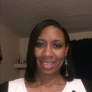 Meet your Posher, Sheena